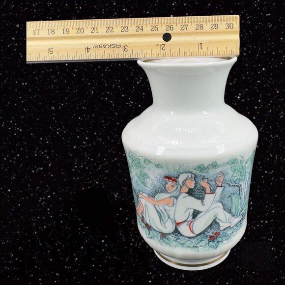 Vintage Painted Porcelain Vase With People Playing Music Marked Ceramic 5.75"T - Picture 5 of 8